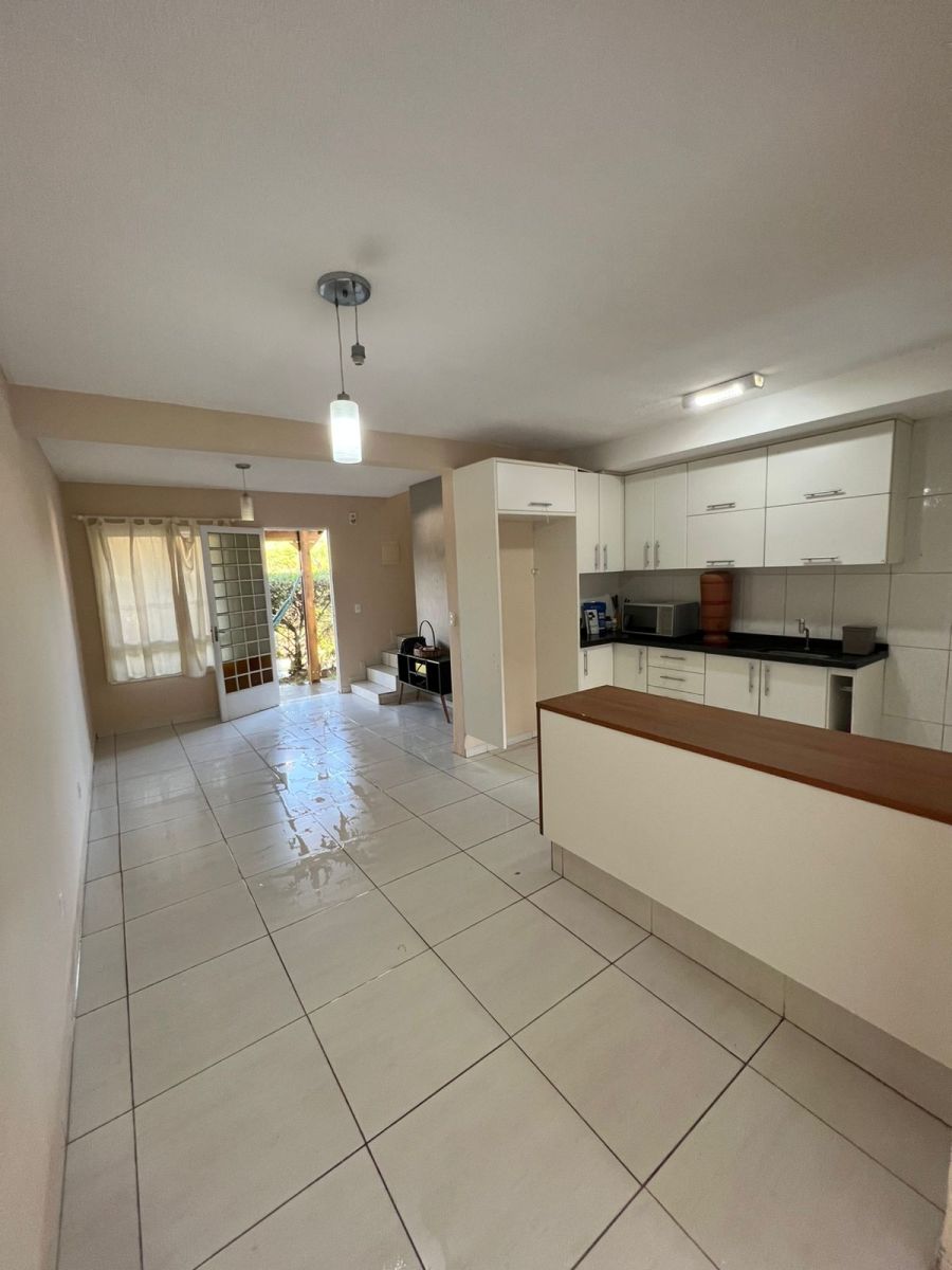 Sobrado em Condomnio - Aluguel - Vossoroca - Votorantim - SP